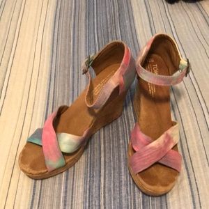 Toms cork strappy wedged